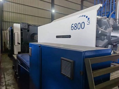 二手海天注塑机三代800吨